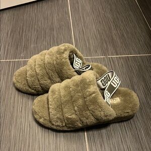 UGG Fluffy Olive Slippers